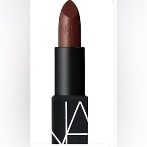 NARS LIPSTICK IN OPULENT RED